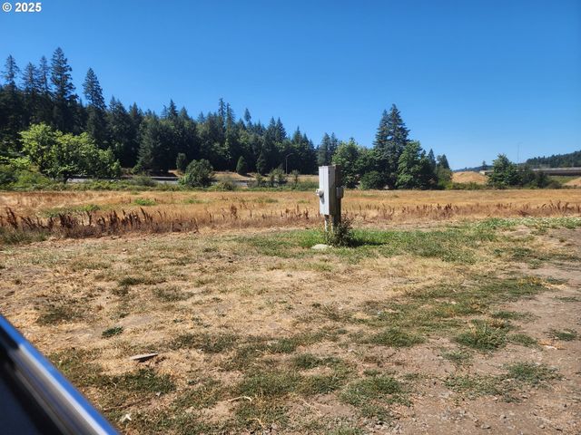 920 BUCK CREEK Rd, Drain, OR 97435