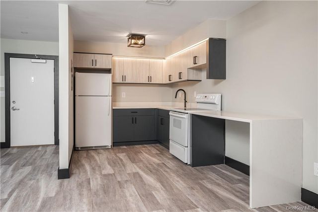 8-12 S Boulevard 12-203, Nyack, NY 10960