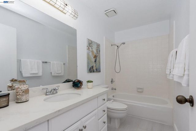 43354 Banda Ter, Fremont, CA 94539
