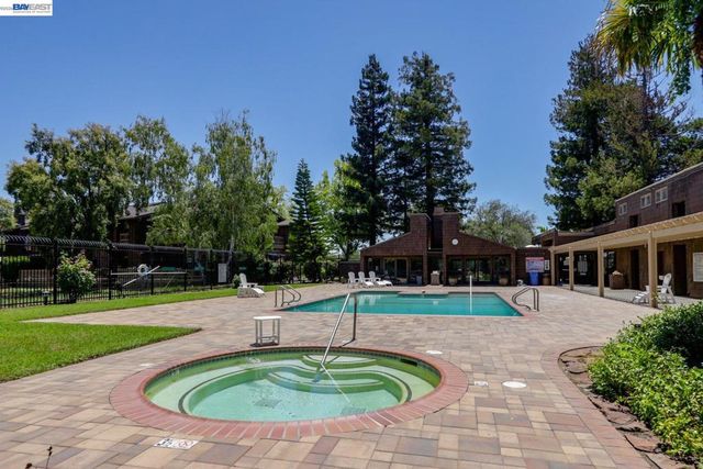 43354 Banda Ter, Fremont, CA 94539