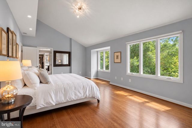 2809 BATTERY PL NW, Washington, DC 20016