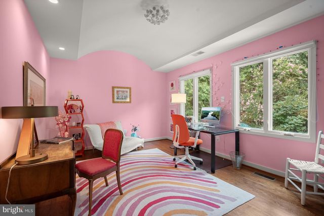 2809 BATTERY PL NW, Washington, DC 20016