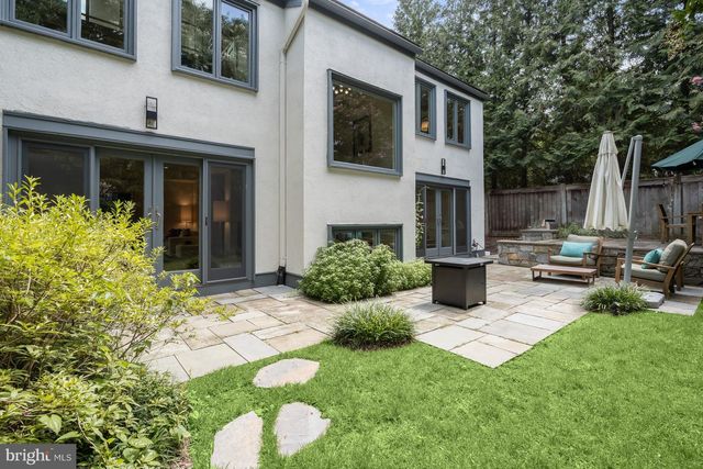 2809 BATTERY PL NW, Washington, DC 20016