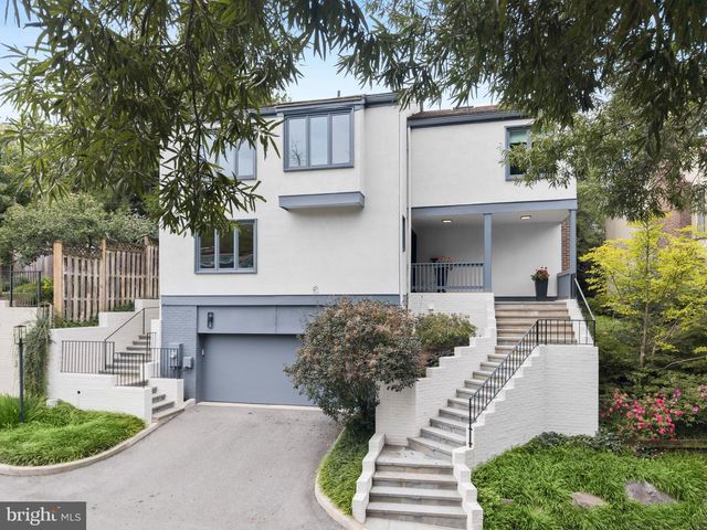 2809 BATTERY PL NW, Washington, DC 20016