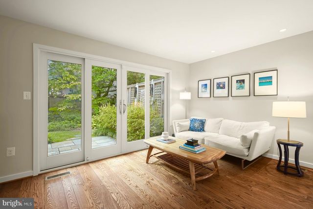 2809 BATTERY PL NW, Washington, DC 20016