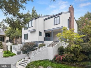 2809 BATTERY PL NW, Washington, DC 20016