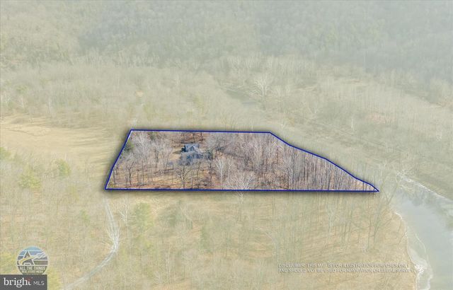 272 TONOLOWAY POINT CIR, Great Cacapon, WV 25422