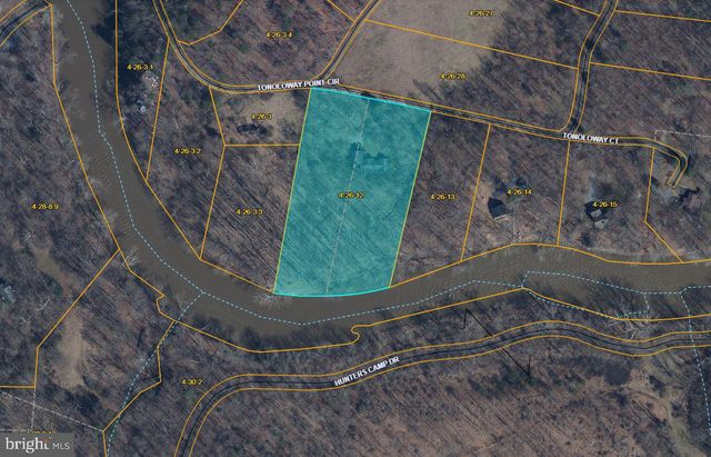 272 TONOLOWAY POINT CIR, Great Cacapon, WV 25422