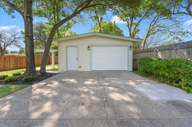 1918 Elmwood Boulevard, Dallas, TX 75224