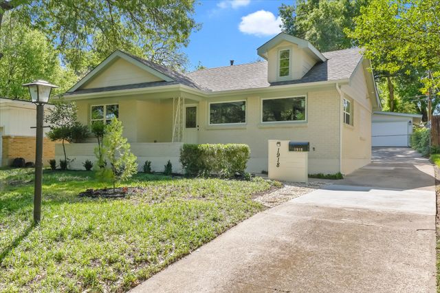 1918 Elmwood Boulevard, Dallas, TX 75224