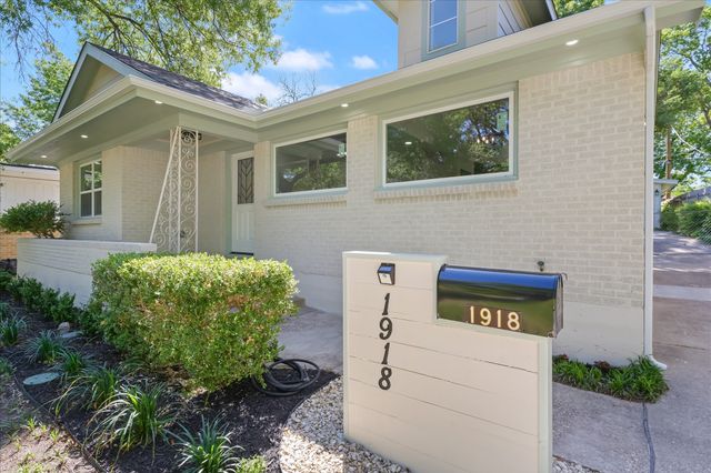 1918 Elmwood Boulevard, Dallas, TX 75224