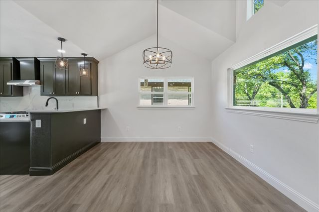 1918 Elmwood Boulevard, Dallas, TX 75224