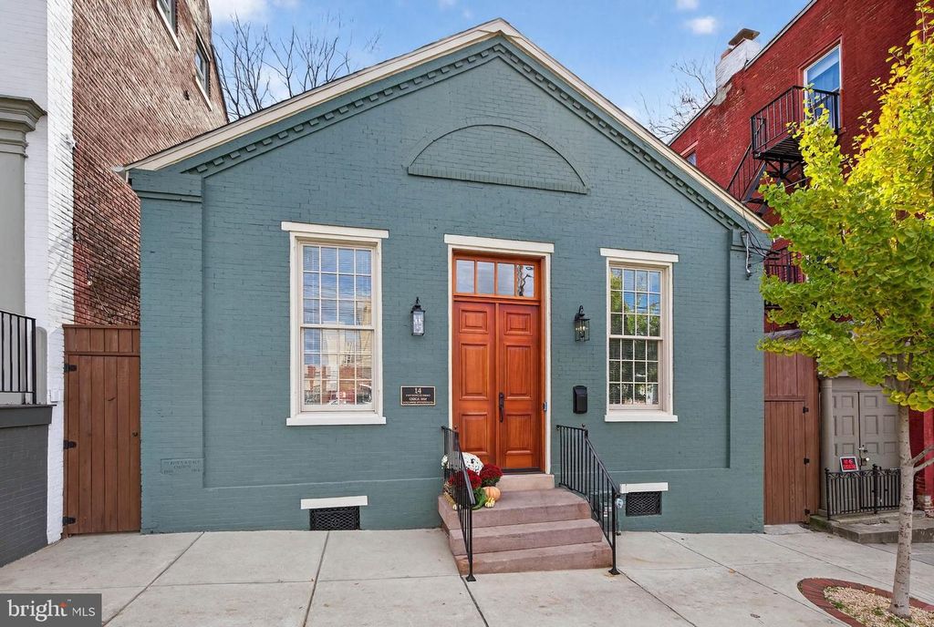 14 E FARNUM ST, Lancaster, PA 17602