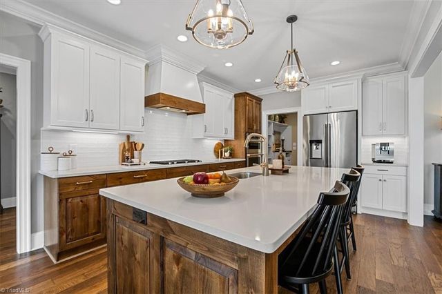 8005 Honkers Hollow Drive, Stokesdale, NC 27357