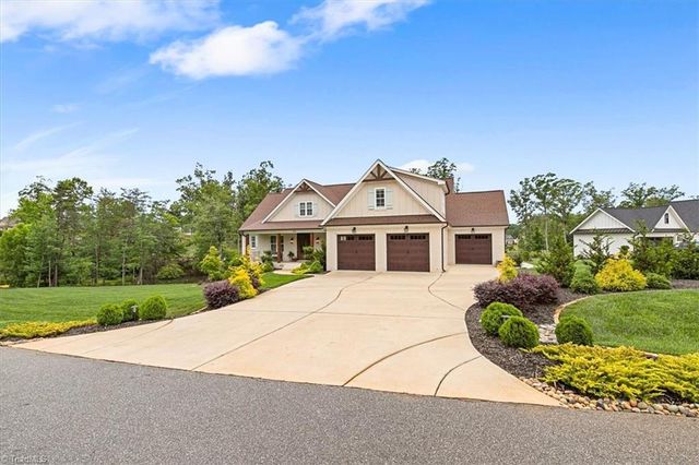 8005 Honkers Hollow Drive, Stokesdale, NC 27357