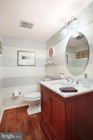 44 ACORN CT, Sterling, VA 20164