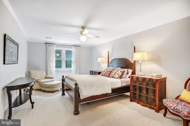 44 ACORN CT, Sterling, VA 20164