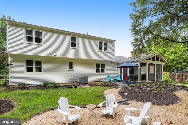 44 ACORN CT, Sterling, VA 20164