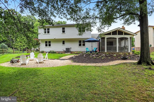 44 ACORN CT, Sterling, VA 20164