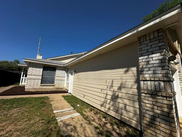 2606 Howellwood WAY, Austin, TX 78748