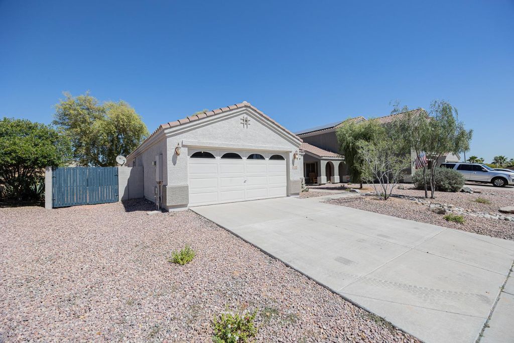 17432 W Calavar Road, Surprise, AZ 85388