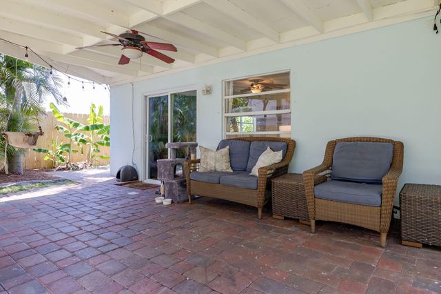 4366 Bamboo Drive, Palm Beach Gardens, FL 33410