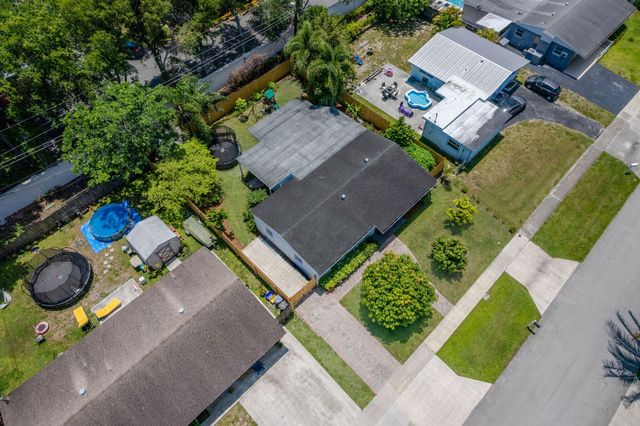 4366 Bamboo Drive, Palm Beach Gardens, FL 33410