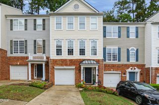 5548 Red Robin Road, Raleigh, NC 27613