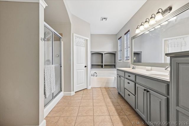 4625 S 173rd East Avenue, Tulsa, OK 74134