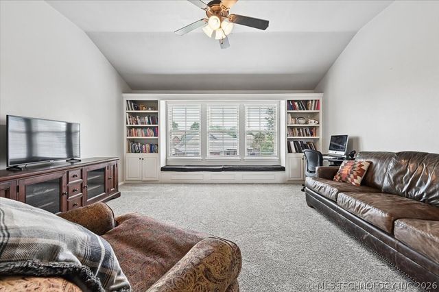 4625 S 173rd East Avenue, Tulsa, OK 74134