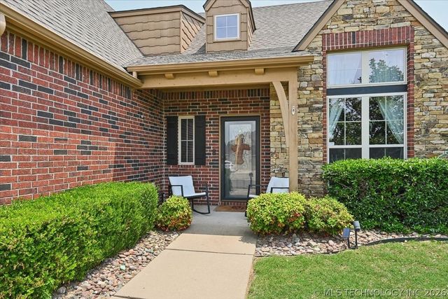 4625 S 173rd East Avenue, Tulsa, OK 74134