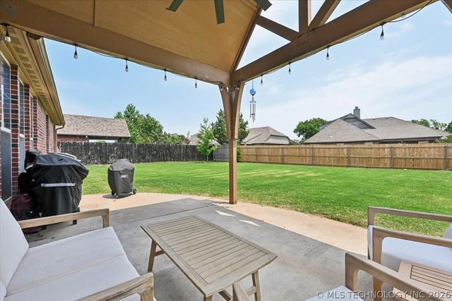 4625 S 173rd East Avenue, Tulsa, OK 74134