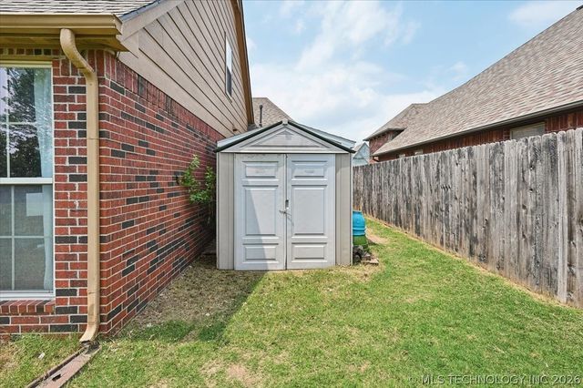 4625 S 173rd East Avenue, Tulsa, OK 74134