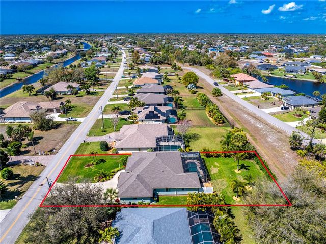 601 BOUNDARY BOULEVARD, Rotonda West, FL 33947