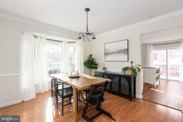 3884 WERTZ DR, Woodbridge, VA 22193