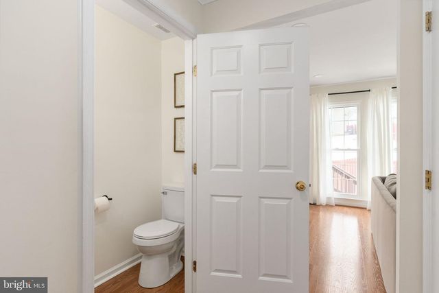 3884 WERTZ DR, Woodbridge, VA 22193