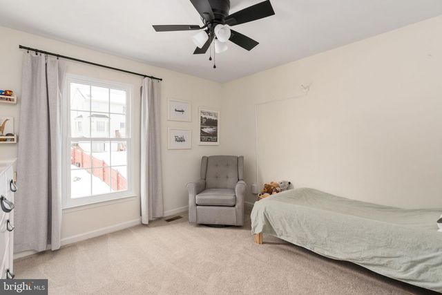 3884 WERTZ DR, Woodbridge, VA 22193