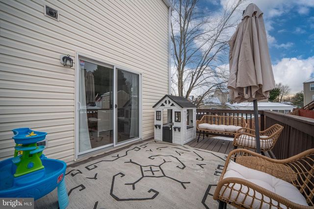 3884 WERTZ DR, Woodbridge, VA 22193