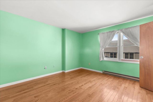 53 Freedom Drive, Montpelier, VT 05602