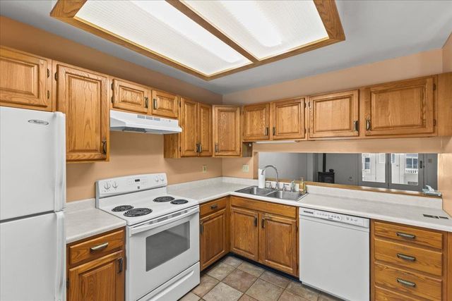 53 Freedom Drive, Montpelier, VT 05602