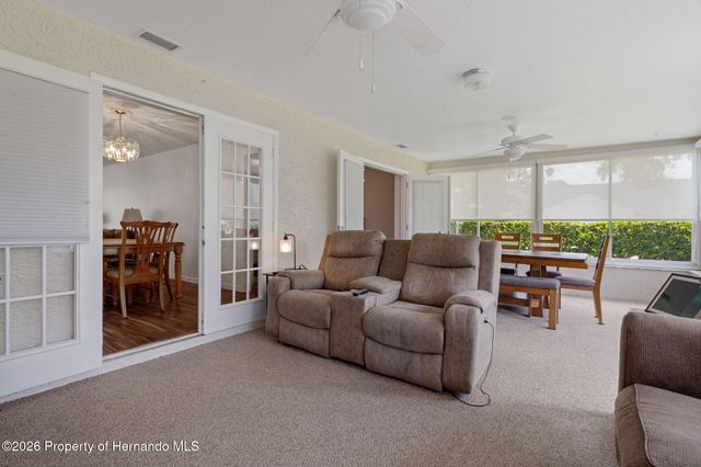 7196 Crown Oaks Drive, Spring Hill, FL 34606