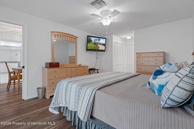 7196 Crown Oaks Drive, Spring Hill, FL 34606