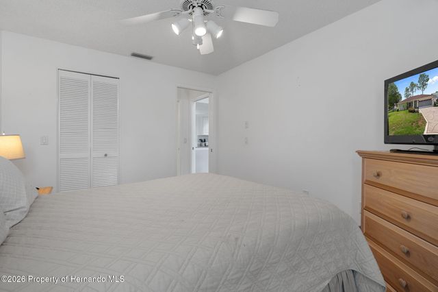 7196 Crown Oaks Drive, Spring Hill, FL 34606