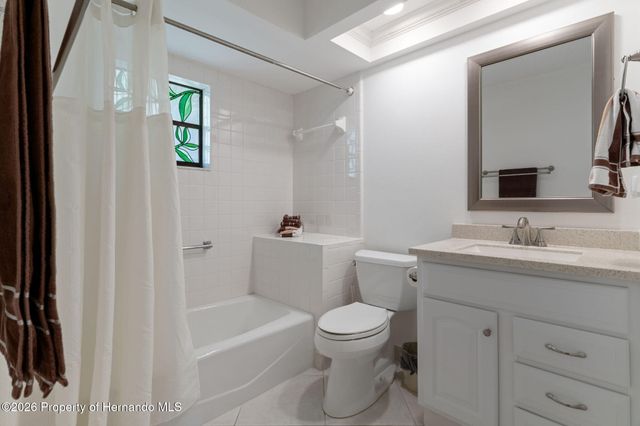 7196 Crown Oaks Drive, Spring Hill, FL 34606