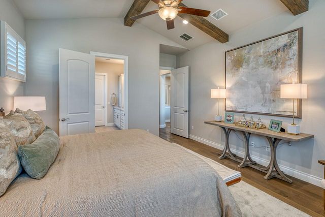 130 Lucia CT, Horseshoe Bay, TX 78657