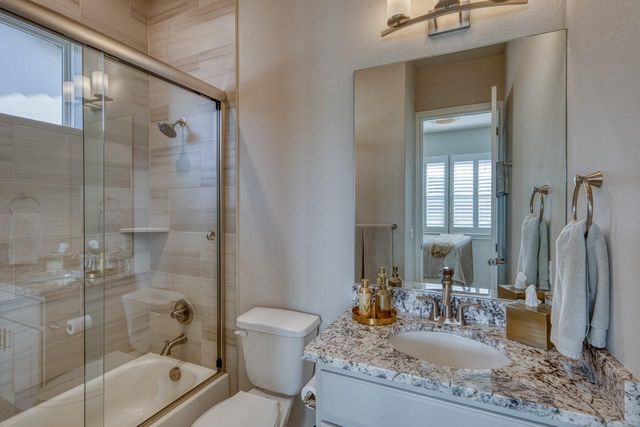 130 Lucia CT, Horseshoe Bay, TX 78657