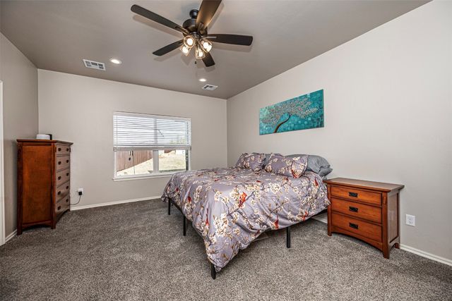 2429 Gallant Fox Terrace, Guthrie, OK 73044