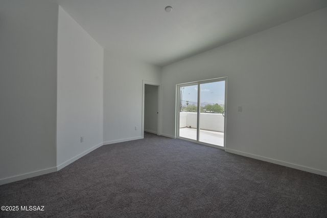2885 N Edmond Dantes Court, Tucson, AZ 85716
