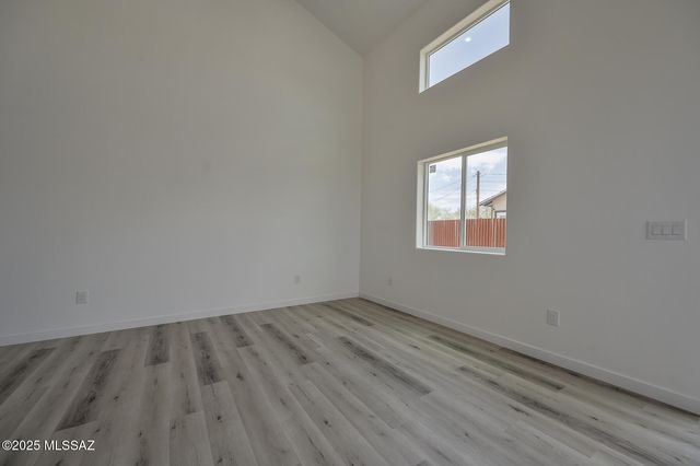 2885 N Edmond Dantes Court, Tucson, AZ 85716