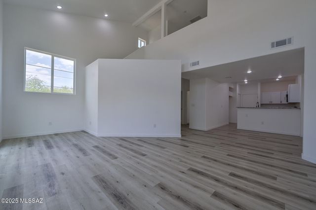 2885 N Edmond Dantes Court, Tucson, AZ 85716